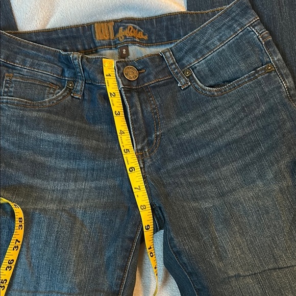 Kut from the Kloth Blue Jeans with Distressed Look - Picture 3 of 8